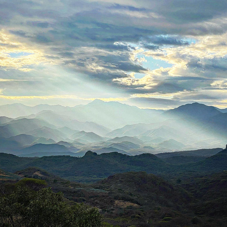 Amanecer en Las Montañas